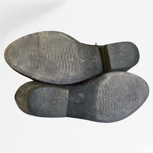 Clarks • Gelata Italia Black/Brown Spot Leather & Calf Hair Booties - Picture 5 of 8